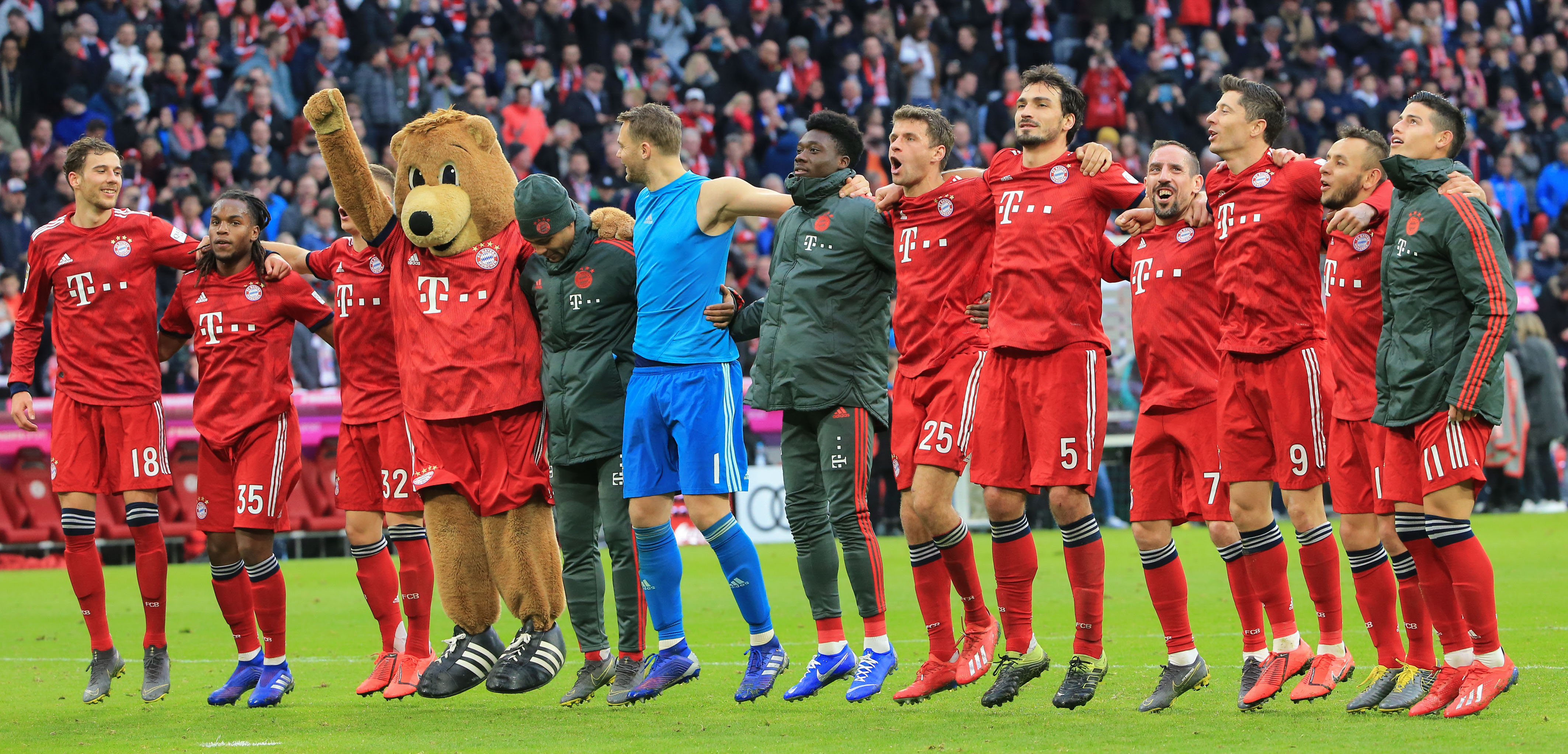 桑德兰全队的跑动量和投入度比之前有下滑，这可能也会是曼城赢球的机会（桑德兰整体跑动与投入度下滑，或给曼城带来取胜良机）