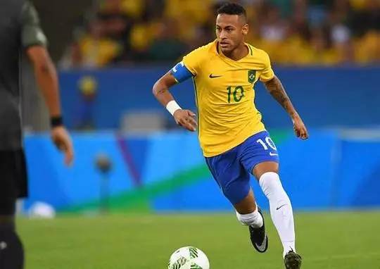 NBA战报：科沃德23分14板，灰熊107-98击败快船（灰熊107-98击退快船，科沃德23分14篮板领衔）