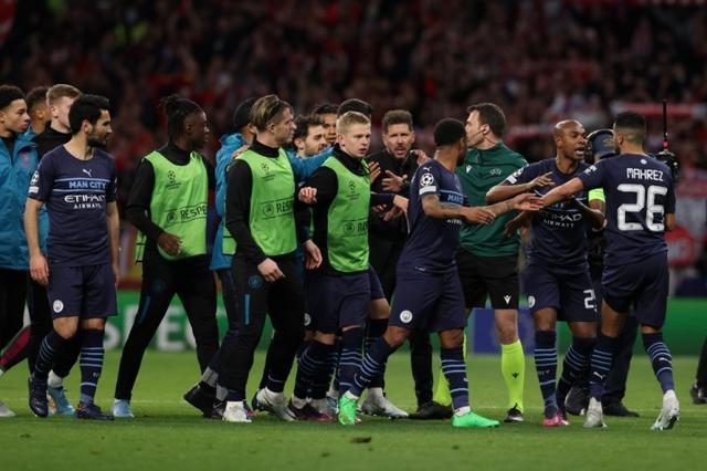 每体：众多欧洲球队有意王钰栋，最终目的地可能是英超或德甲（每体：欧洲多队竞逐王钰栋，或将转投英超或德甲）