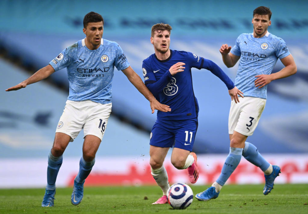 火星撞地球！枪手领跑英超&欧冠0丢球，拜仁新赛季17胜1平不败（豪门齐飞！阿森纳英超领跑欧冠零失球，拜仁新季17胜1平保持不败）