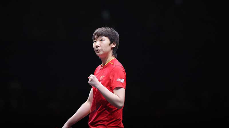 奥尔莫：亚马尔一直渴望入选国家队，他已习惯成为舆论的焦点（奥尔莫：亚马尔始终渴望披上国家队战袍，已习惯成为舆论焦点）