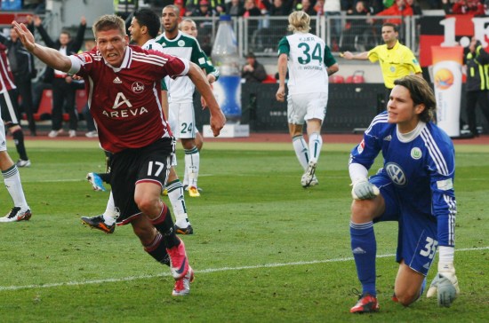 WTT总决赛｜王曼昱晋级女单决赛（WTT总决赛：王曼昱闯入女单决赛）