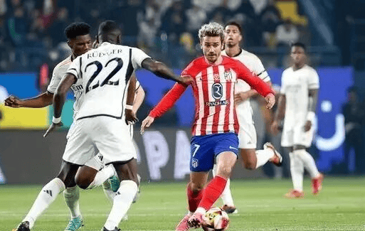 科贝电台：阿诺德左腿内收肌受伤，卡马文加右脚踝不适（科贝电台：阿诺德左腿内收肌拉伤，卡马文加右脚踝感到不适）